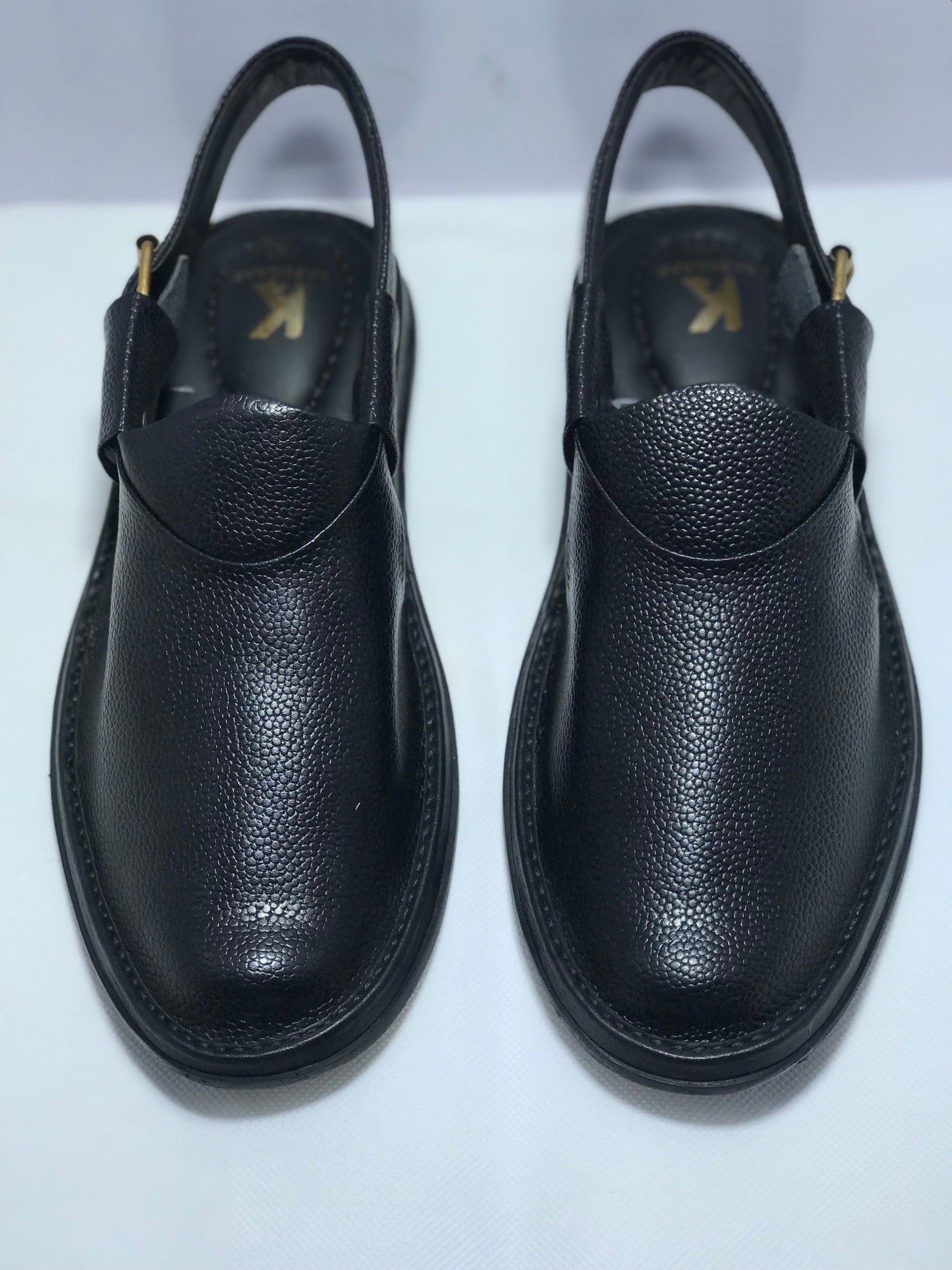 Jutt Black Dotted Jeans Chappal