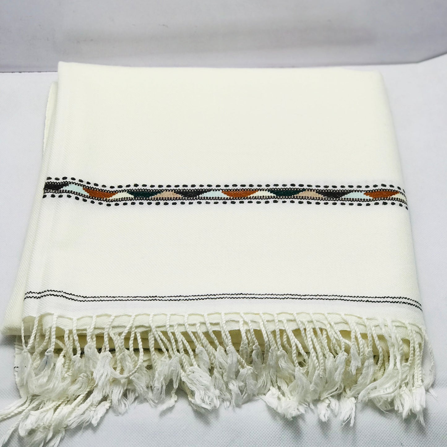 White Australian sahidar