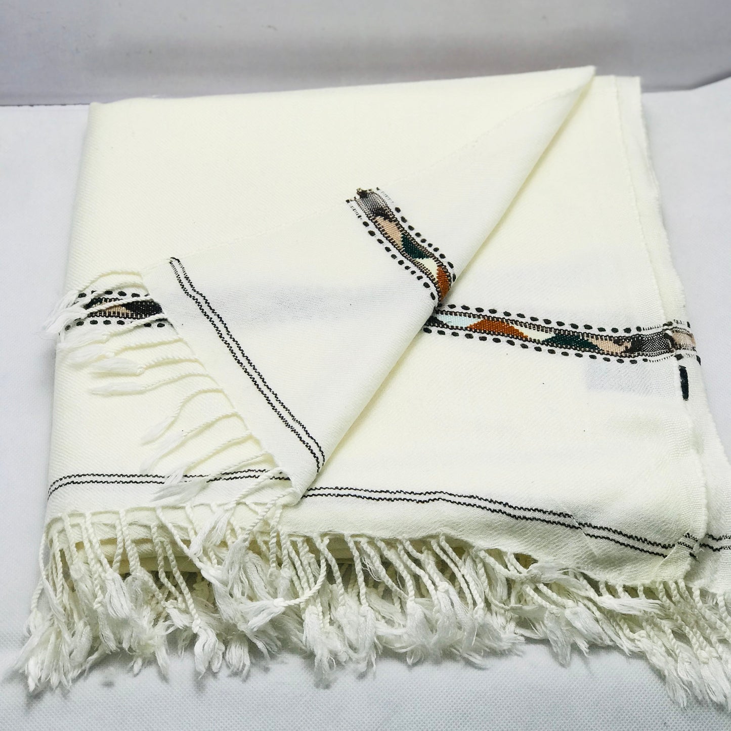 White Australian sahidar